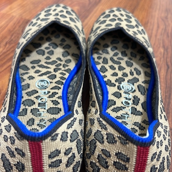 Rothy's Sz 8.5 Spotted Animal Print Round Toe Ballet Flats - Picture 10 of 10